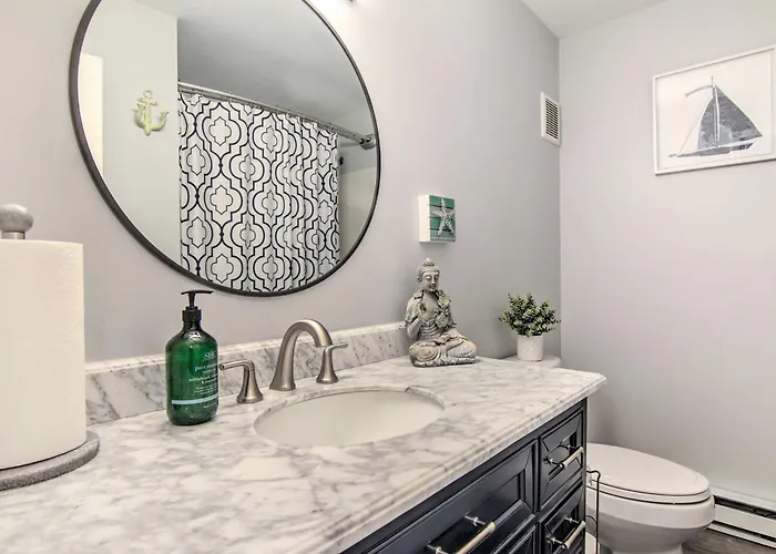 Stroll To Shore Condo With Pool In Ocean City! Ocean City